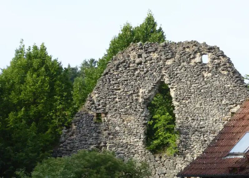 Ruine der Burg Neidenstein, Hollfeld, Germany, Germany